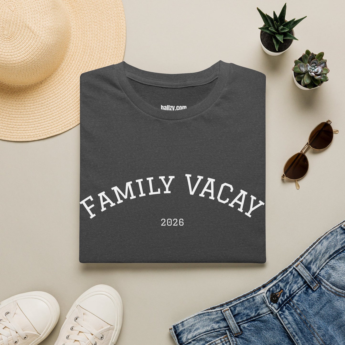 Family Vacay T-Shirt — 2026 Matching Vacation Tee for Group Trips